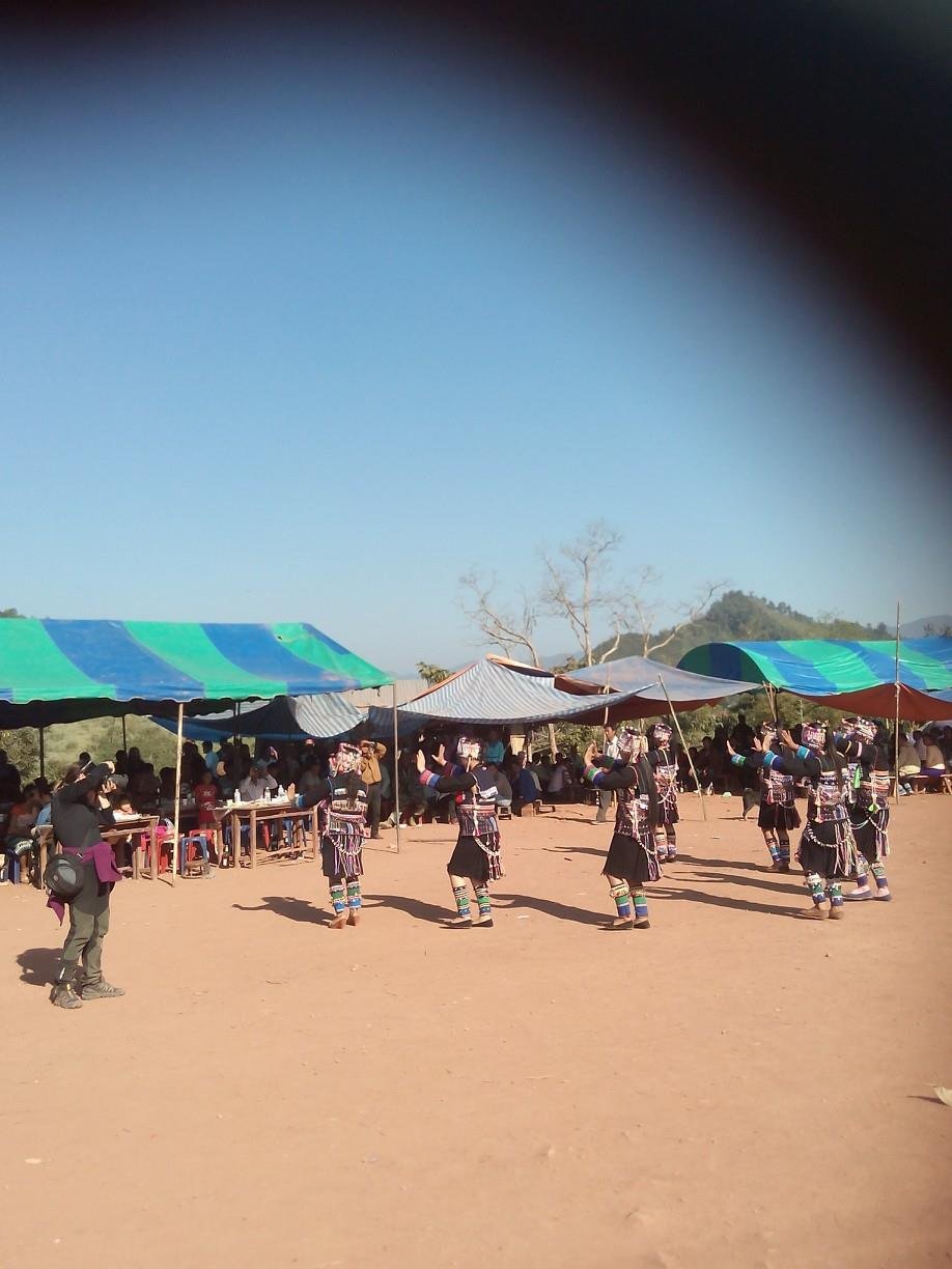 4 Days Nong Khiaw Trekking and Kayaking Adventure Tour